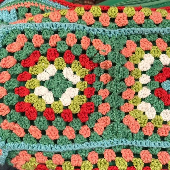 Crocheted Tote Bag ~ Multicolor - Picture 11 of 13